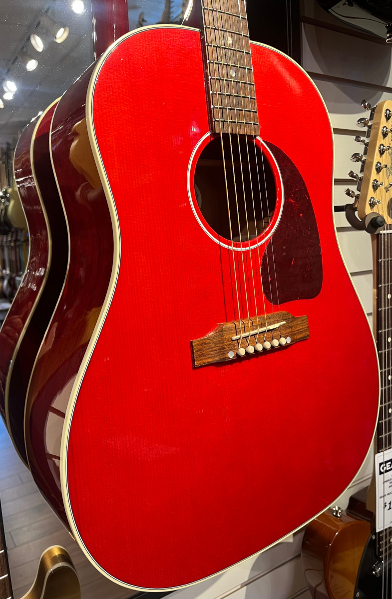 Gibson USED Gibson J-45 Standard Cherry Red w/OHSC - Used