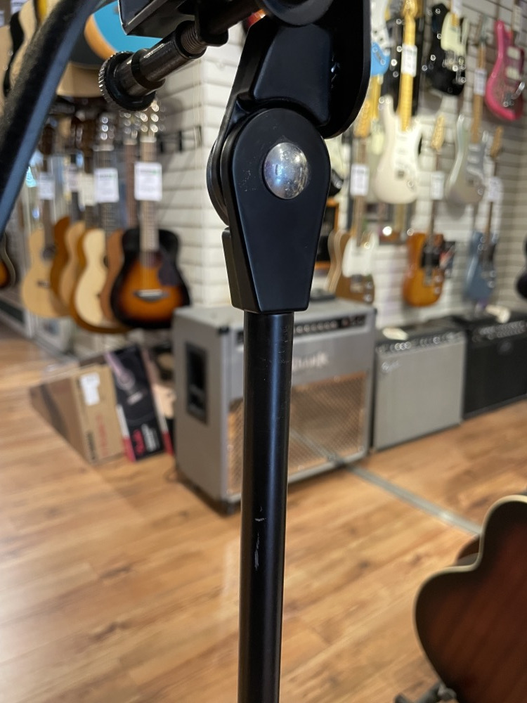 Misc USED K&M 14761 Guitar Performer Stand For Acoustic Guitars - Used