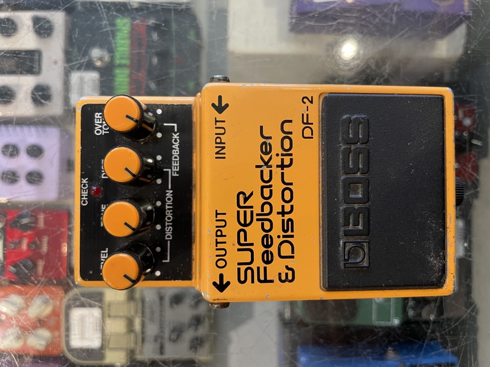 USED BOSS DF-2 Super Feedbacker Distortion Pedal