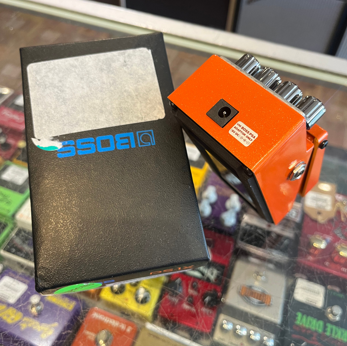 BOSS USED BOSS DS-1X Distortion Pedal w/Box - Used