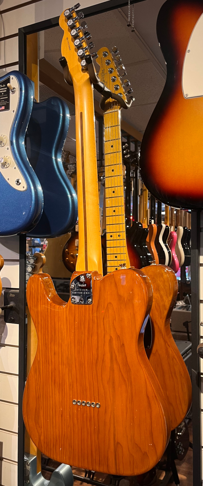 Fender USED Fender 2022 Roasted Pine Telecaster w/OHSC - CONSIGNMENT - Used