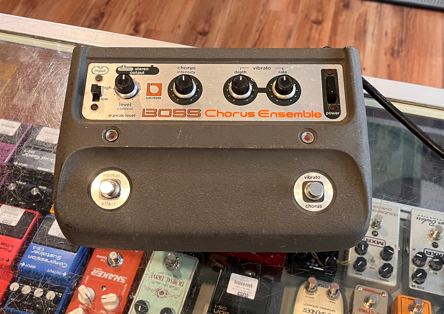 USED BOSS CE-1 Chorus Ensemble Pedal - CONSIGNMENT