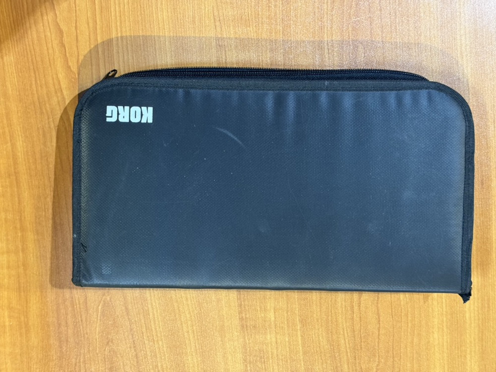 Korg USED Korg nanoKEY Studio Mobile MIDI Keyboard w/Bluetooth, Case - Used