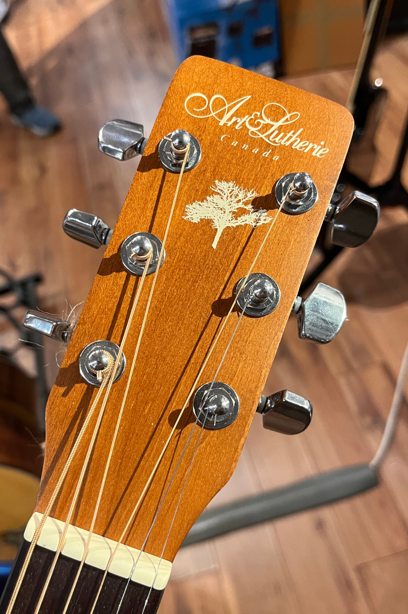 Misc USED Art & Lutherie Cedar Acoustic Guitar - CONSIGNMENT - Used