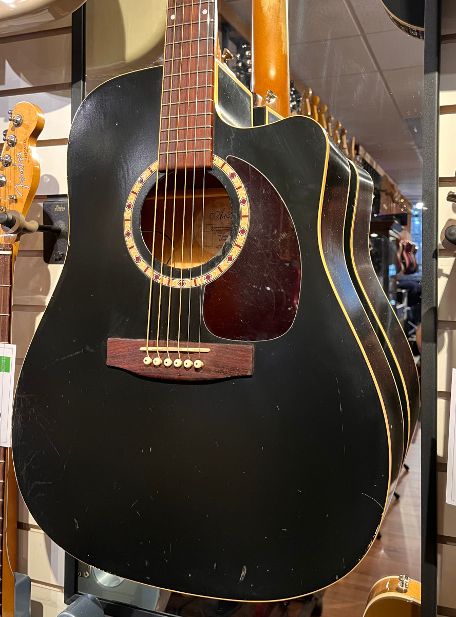 USED Art & Lutherie CW Cedar BLK Acoustic  …