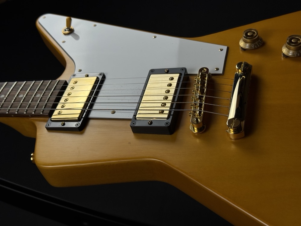 Epiphone USED Epiphone Inspired by Gibson Custom Shop '58 Explorer Korina, Hardshell Case - Used