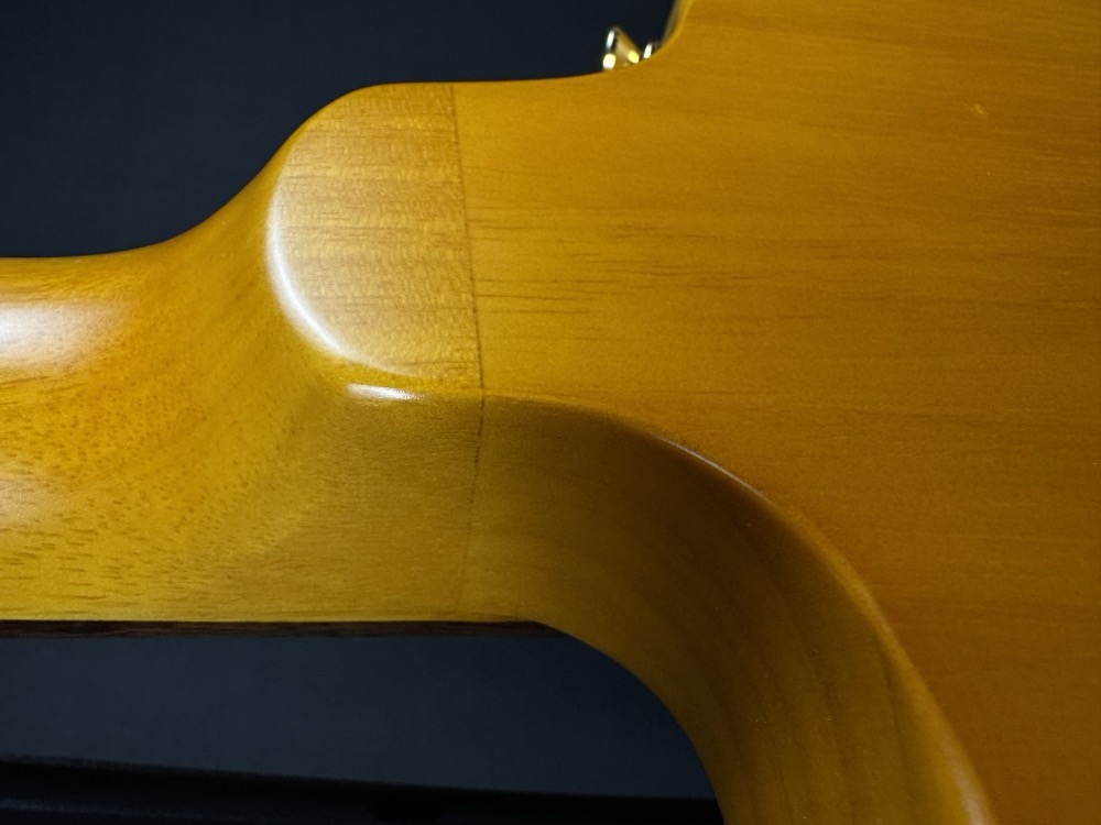 Epiphone USED Epiphone Inspired by Gibson Custom Shop '58 Explorer Korina, Hardshell Case - Used