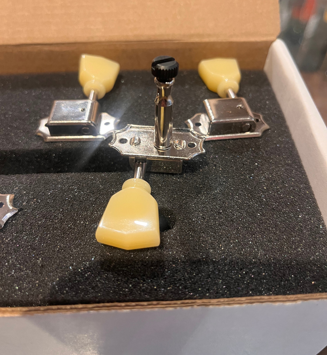 Misc USED MannMade 7025 - NC Locking Tuners PRS - Used