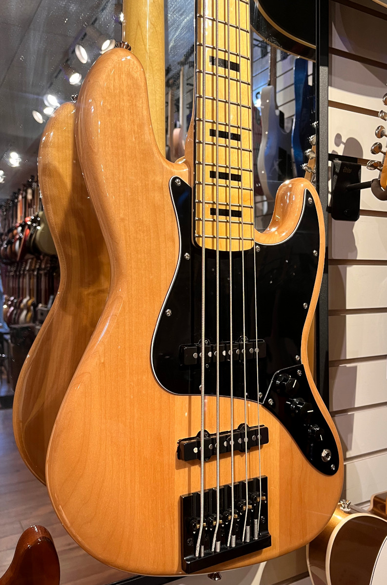 Squier USED Squier Classic Vibe 70's Bass V Natural - Used