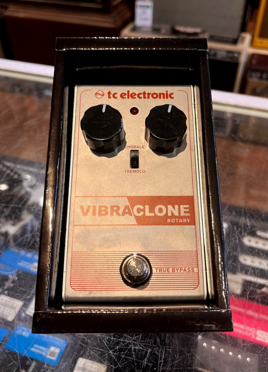 TC Electronic USED TC Electronic Vibraclone Rotary Pedal w/Box - Used