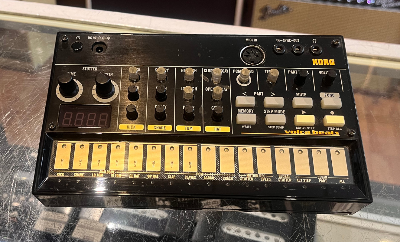 Korg USED Korg Volca Beats Analogue Rhythm Machine w/Box - Used