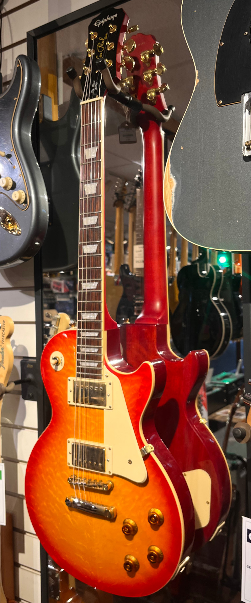 Epiphone USED Epiphone Les Paul Ultra Sunburst - CONSIGNMENT - Used