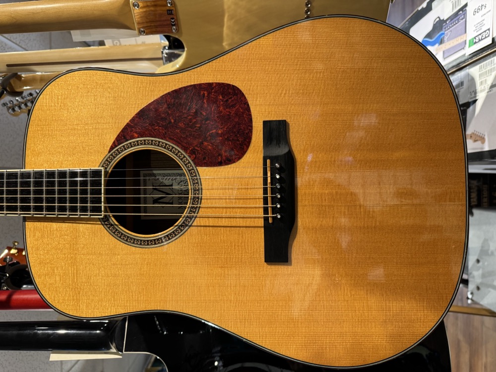 USED Morgan DM Dreadnought Guitar By  …