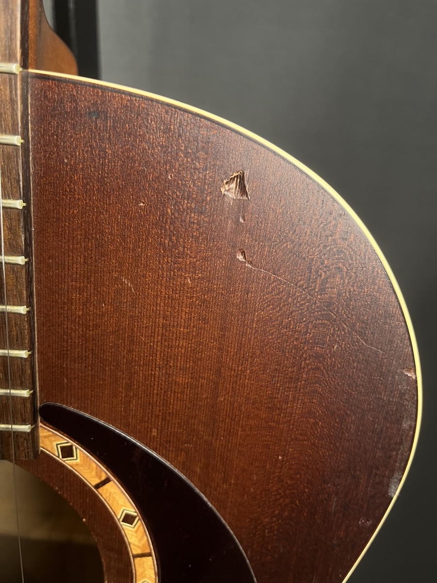 Misc USED Art & Lutherie Folk Cedar Parlor Guitar - Used