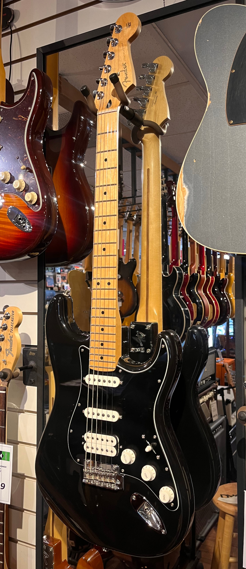 Fender USED Fender 2019 Player Stratocaster HSS Black Maple Board - Used