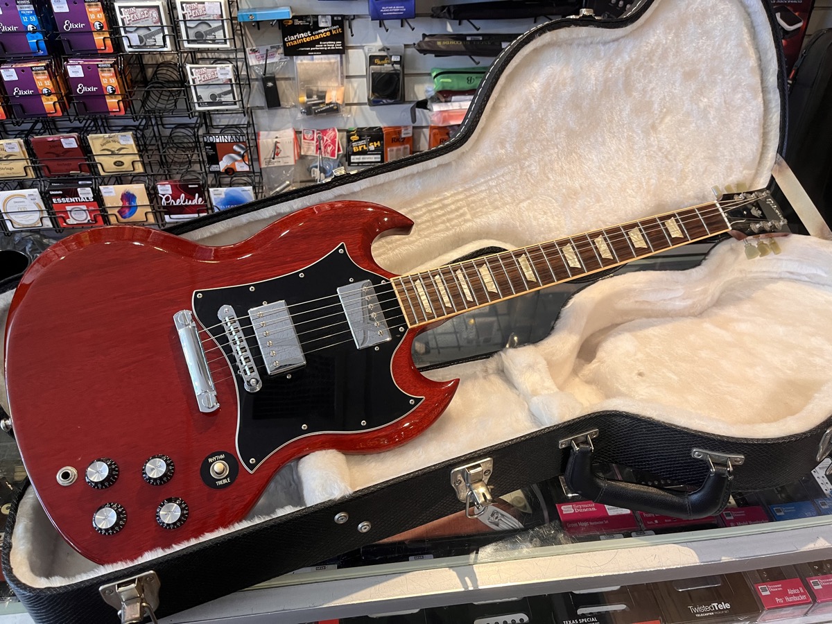 Gibson USED Gibson 2010 SG Standard Cherry w/OHSC - CONSIGNMENT - Used