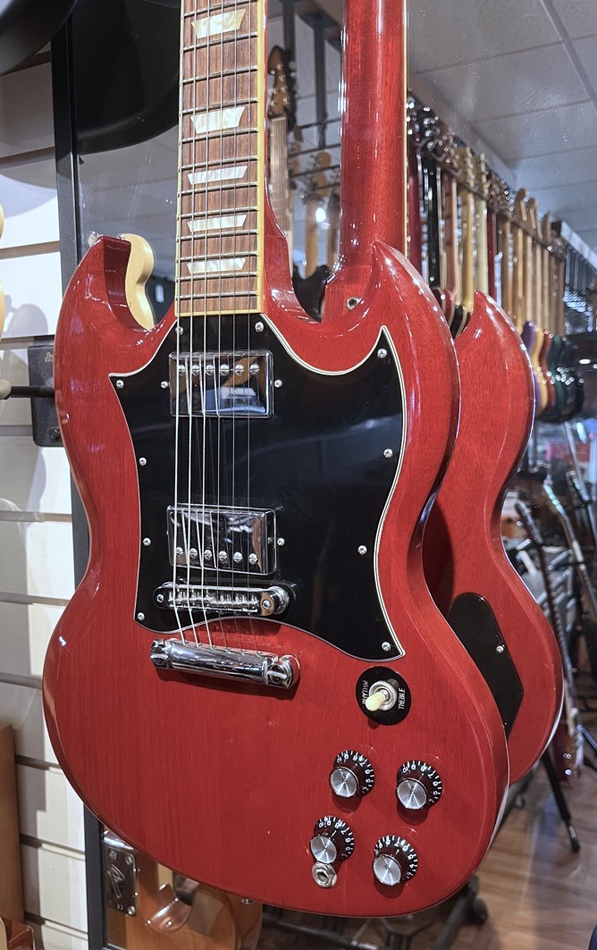 Gibson USED Gibson 2010 SG Standard Cherry w/OHSC - CONSIGNMENT - Used