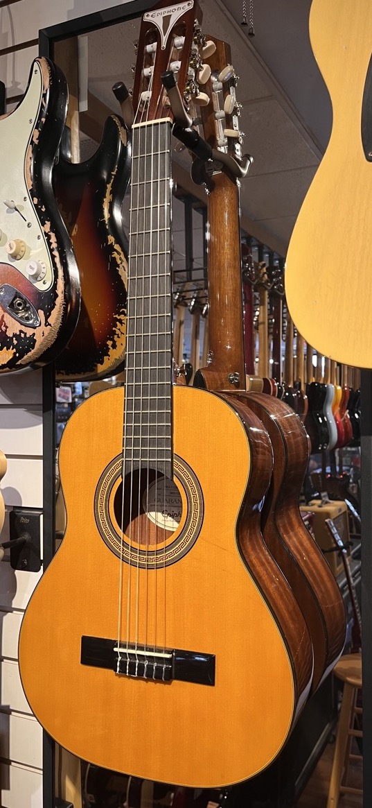 Epiphone USED Epiphone Pro One 3/4 Classical Guitar w/Bag - Used