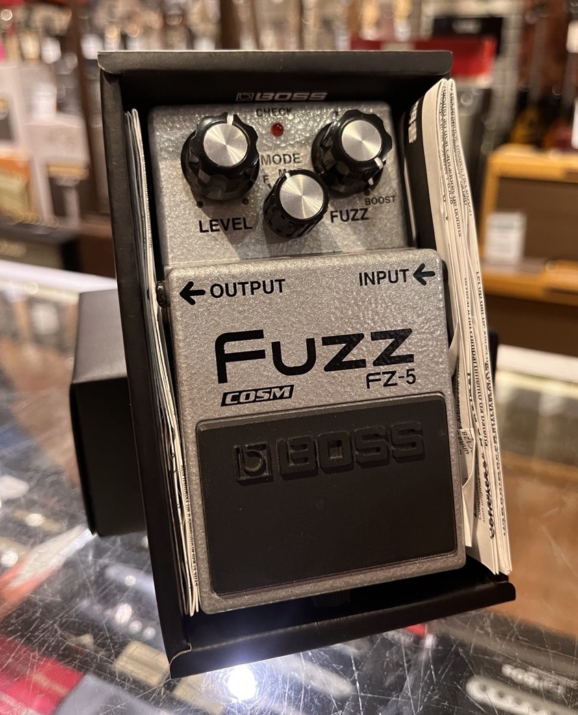 BOSS FZ-5 （FUZZ)（Boss FZ-5 Fuzz | Bax Music）