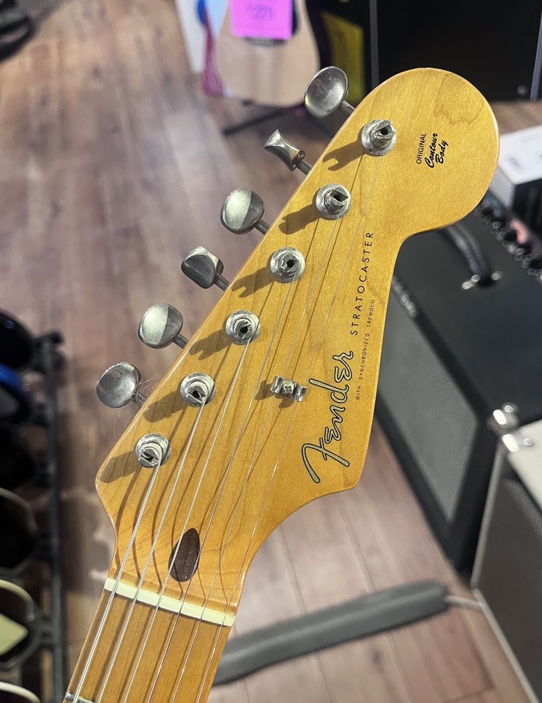 Fender USED Fender 2001 Classic 50's '57 Stratocaster Reissue 2 Tone Burst - Used