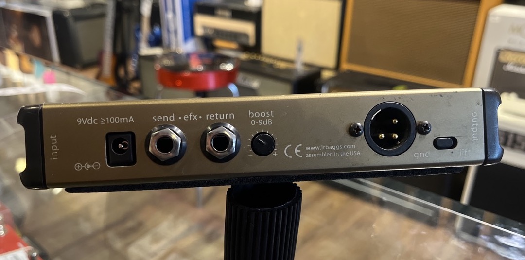 LR Baggs USED LR Baggs Venue Acoustic Preamp and D.I. w/Bag - Used