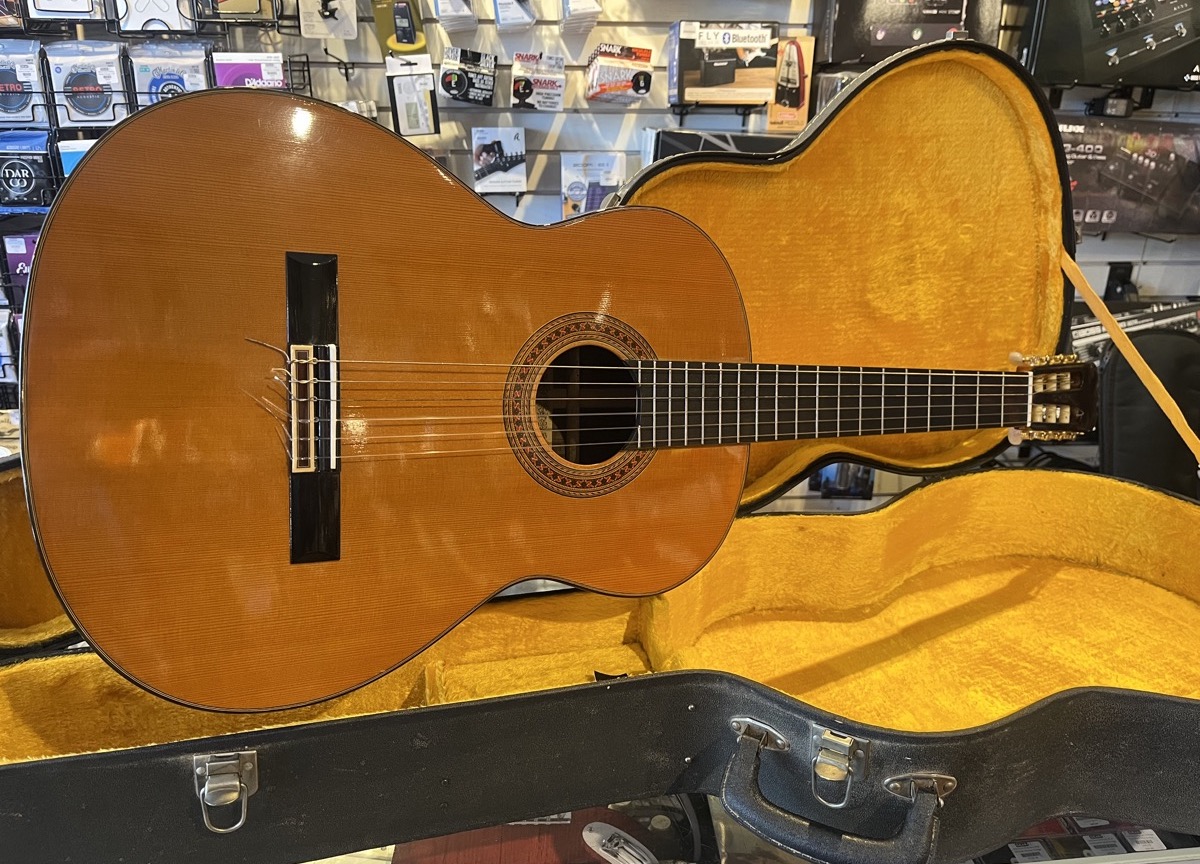 USED Fender FC-30 Classical 1970's MIJ w/Case  …