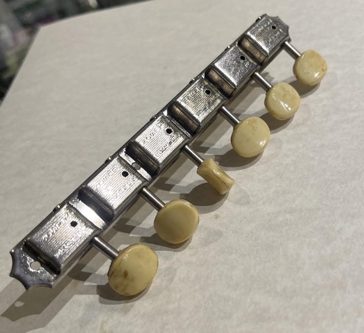 USED Gibson 1965 Non-Reverse Firebird Tuners 6  …