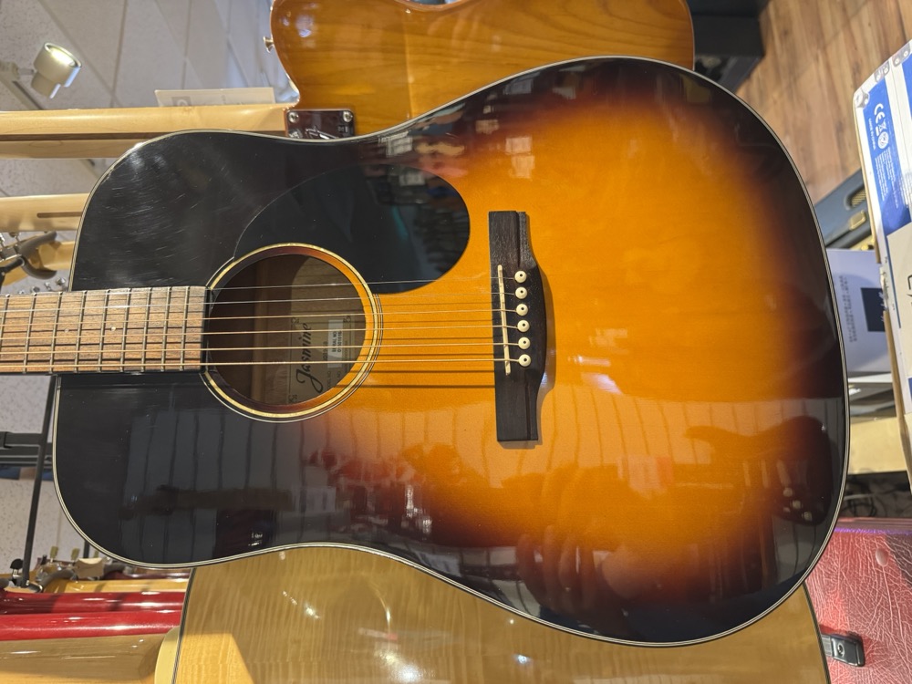 USED Jasmine JD39-SB Dreadnought Acoustic Sunburst