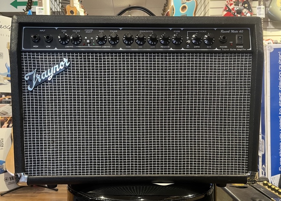 USED Traynor Reverb Mate 40R Stereo  …