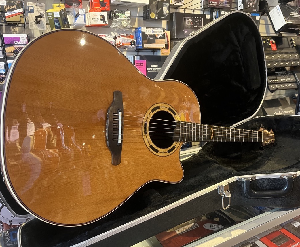 USED Ovation 1994 Collectors Series  …