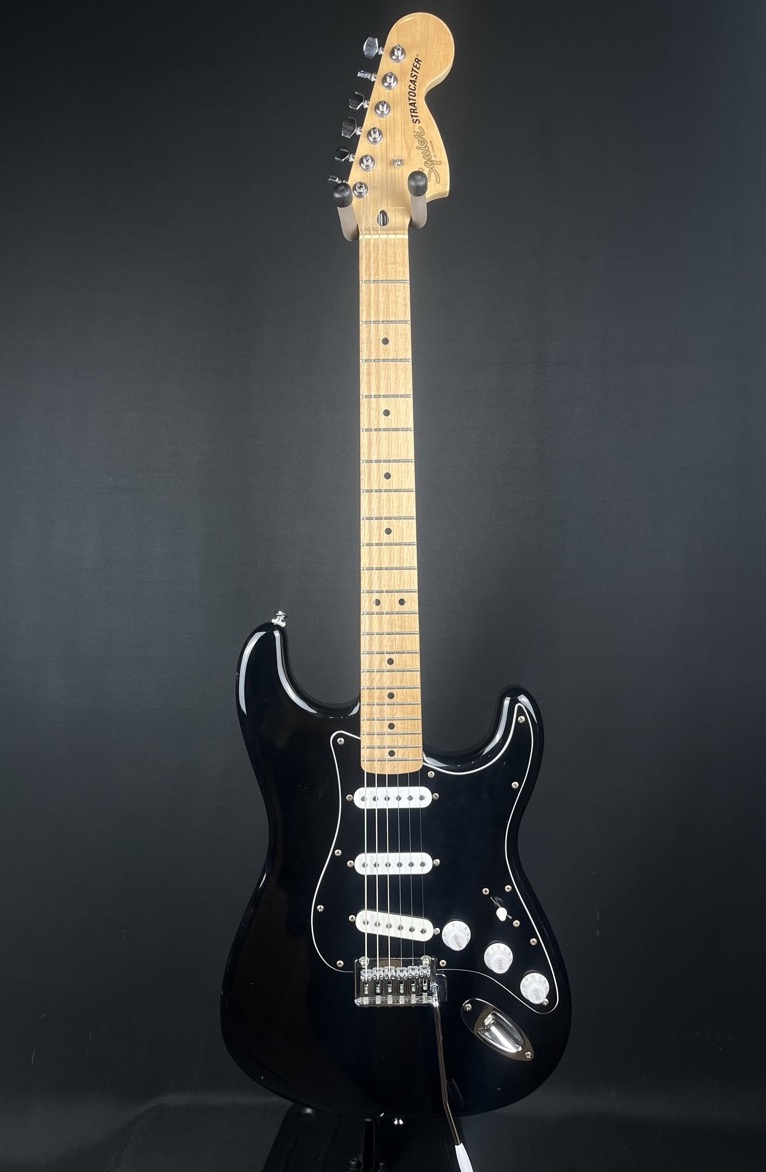 USED Squier Affinity Series Stratocaster Black