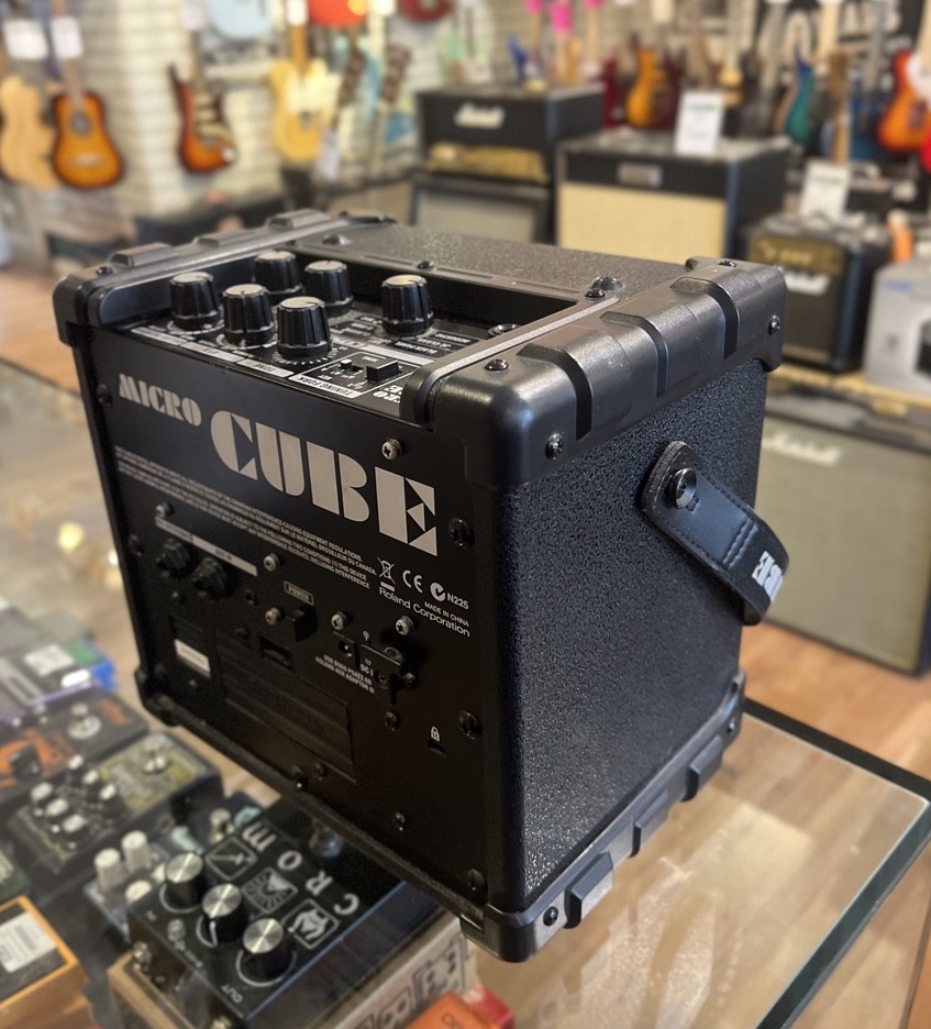 Roland USED Roland Micro Cube Portable Practice Amp w/AC - Used