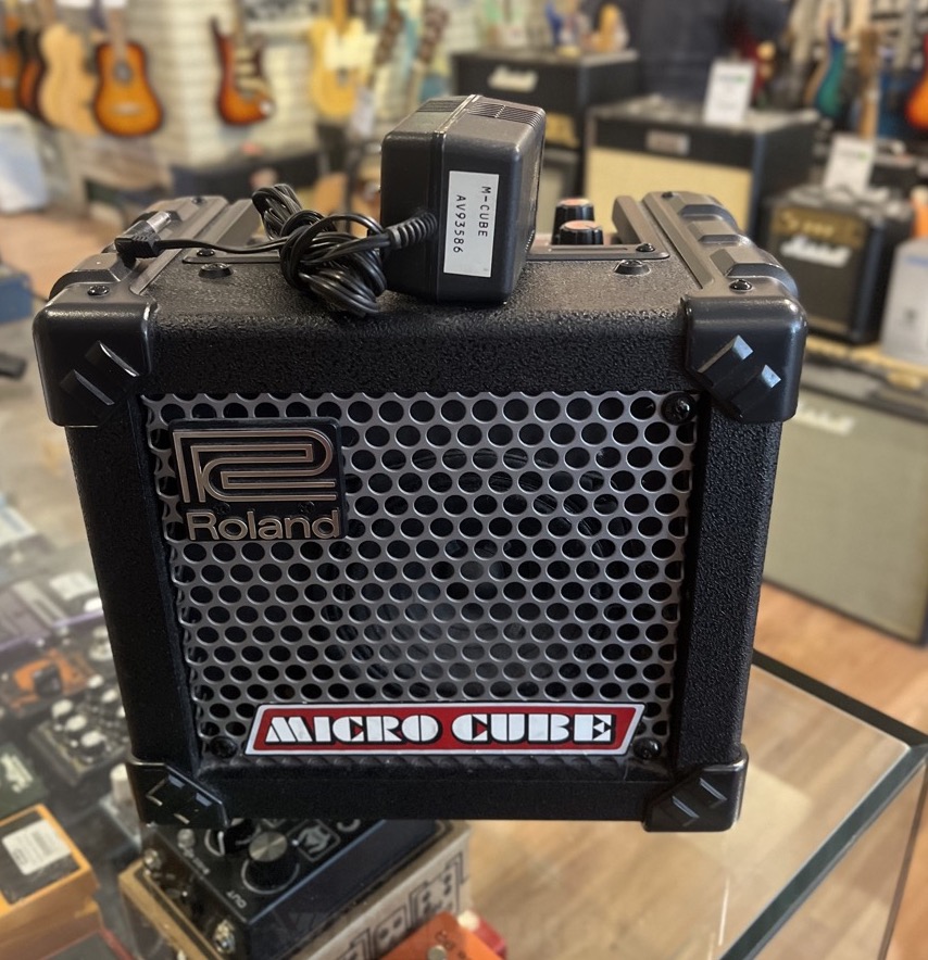 Roland USED Roland Micro Cube Portable Practice Amp w/AC - Used
