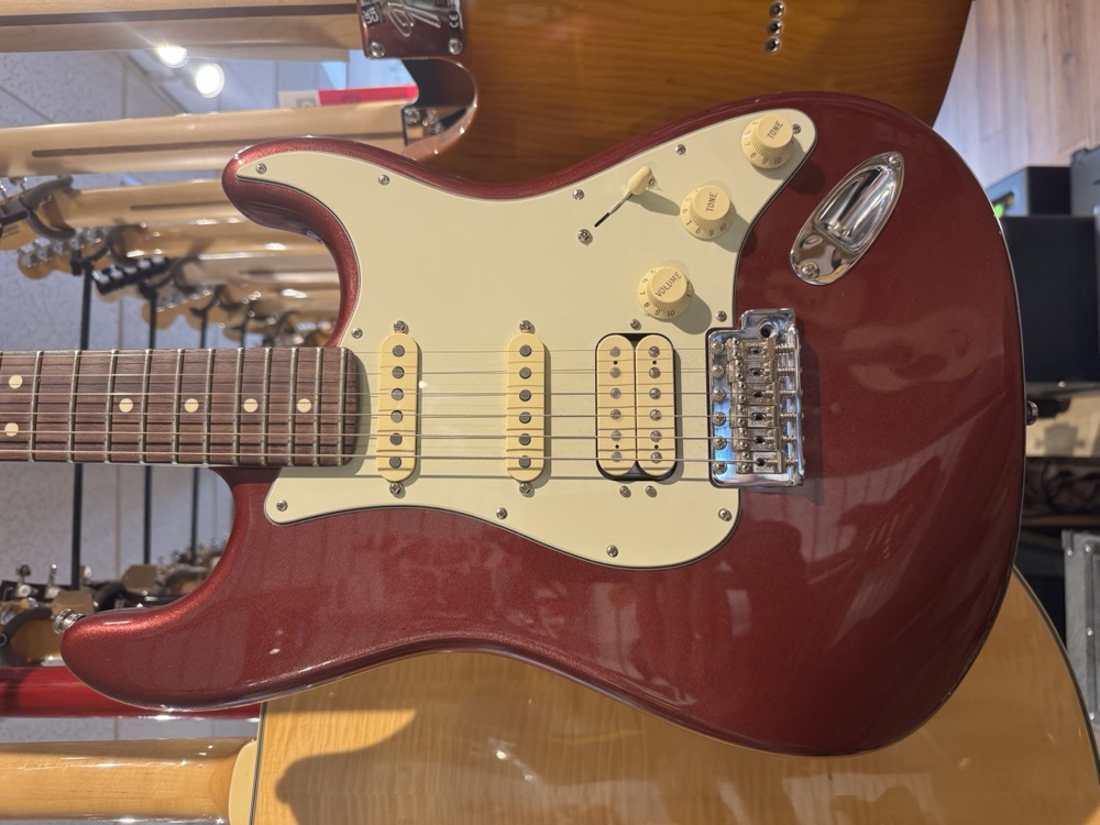 USED Fender 2022 American Performer  …