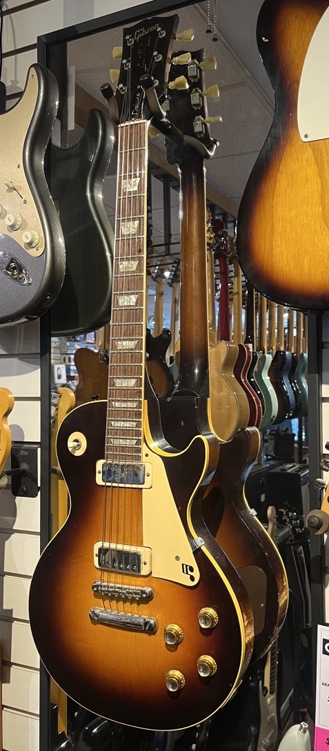 USED Gibson Les Paul Deluxe circa 1972  …