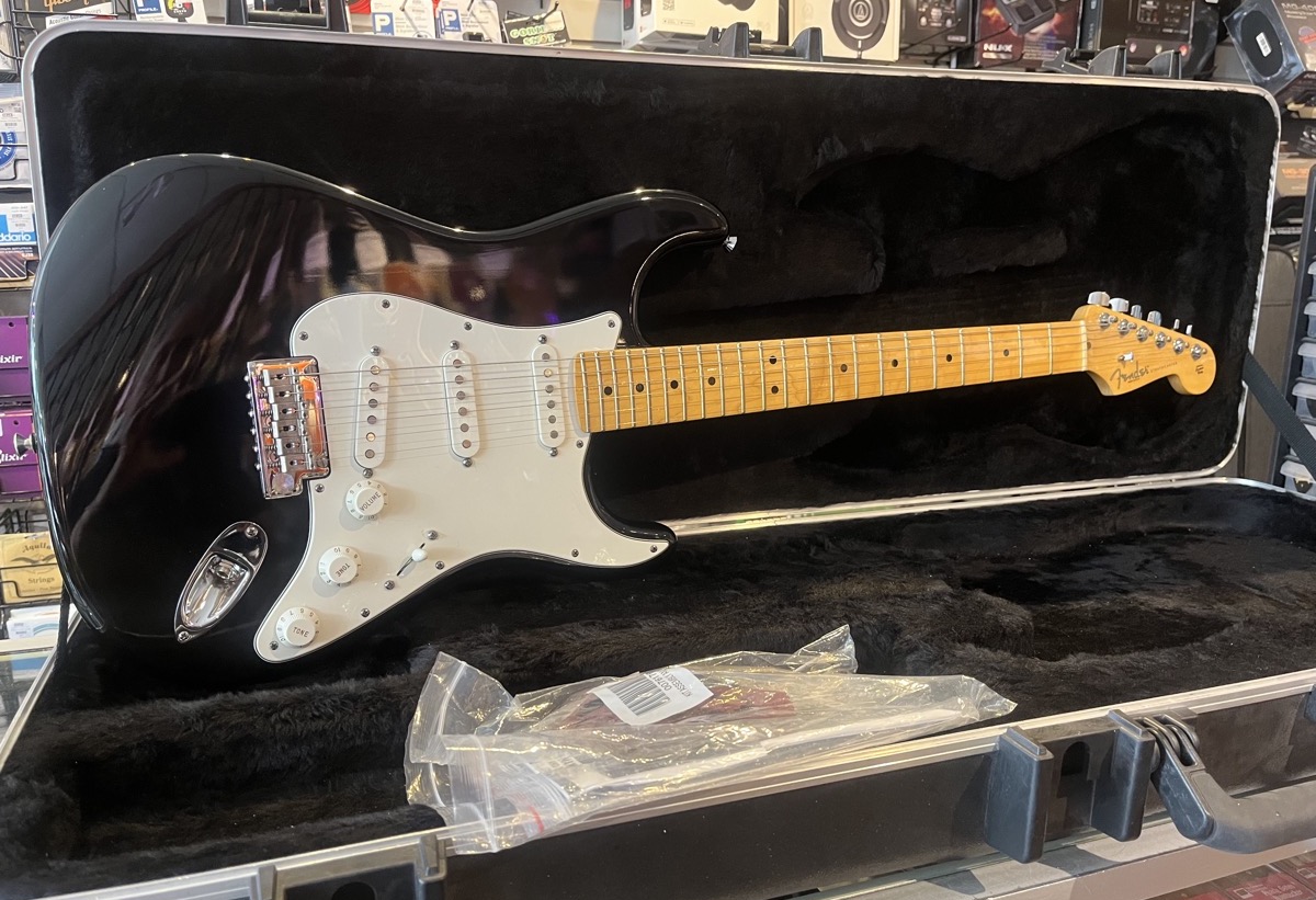 USED Fender 2009 American Standard  …