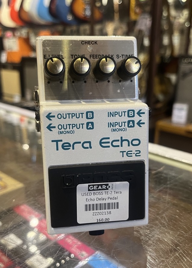 USED BOSS TE-2 Tera Echo Delay Pedal