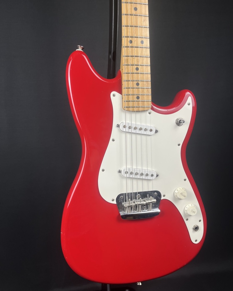 Fender USED Fender 1993 Duo Sonic Short Scale Electric Torino Red w/bag - Used