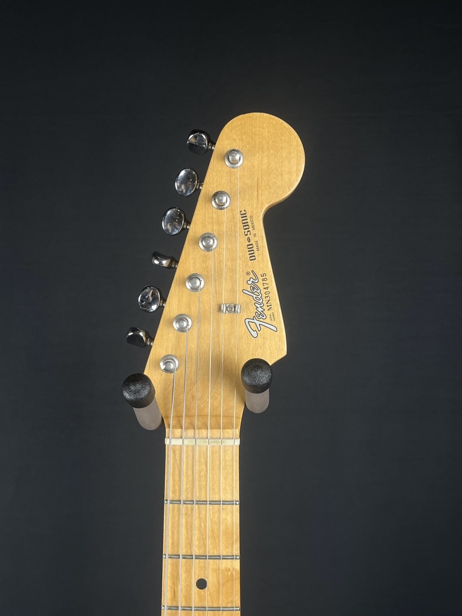 Fender USED Fender 1993 Duo Sonic Short Scale Electric Torino Red w/bag - Used