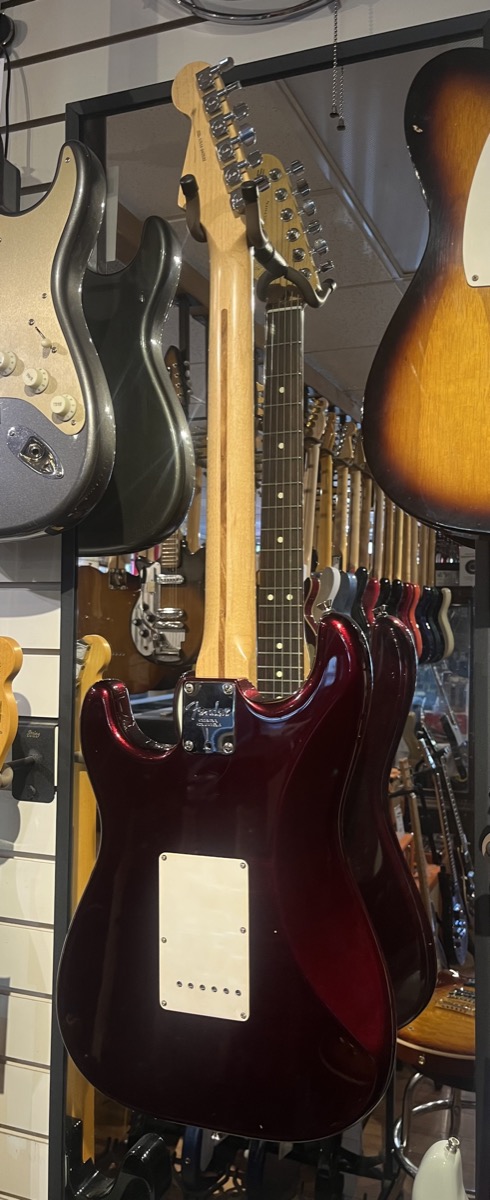 Fender USED Fender 2016 Stratocaster Standard USA w/Filtertron Pickups - CONSIGNMENT - Used