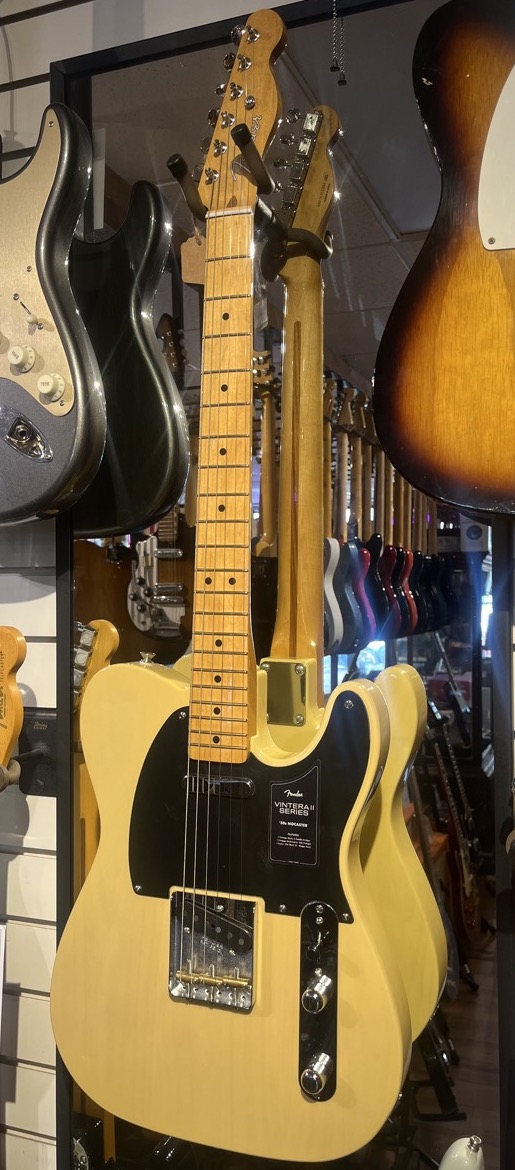 USED Fender 2023 Vintera II Nocaster  …