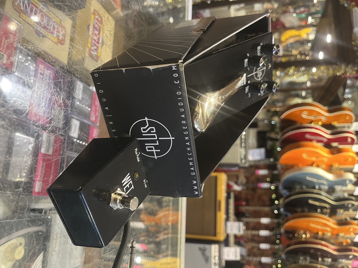 USED Gamechanger Audio Plus Sustain Pedal  …