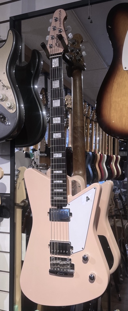 USED Sterling Mariposa Pueblo Pink w/gigbag