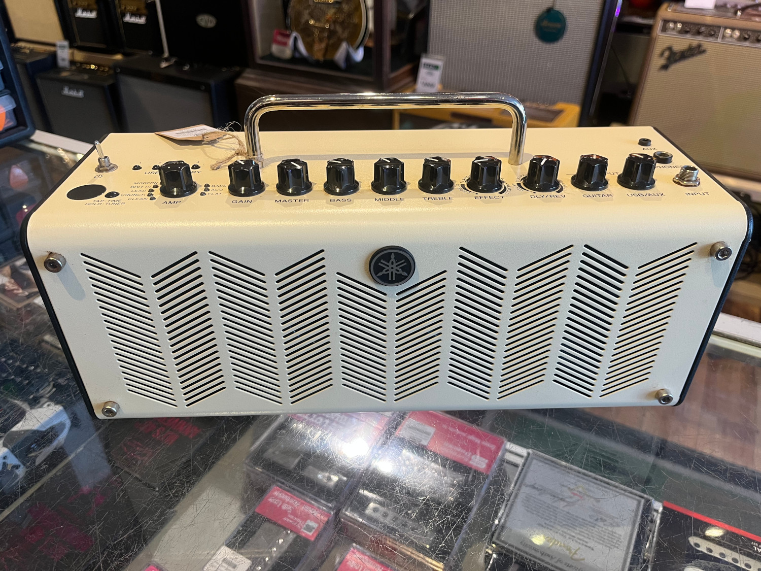 USED Yamaha THR10 10 Watt 2x3