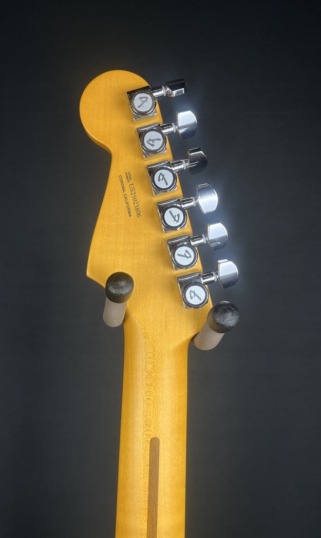 Fender USED Fender American Ultra Strat II 3 Tone Burst With Rosewood Neck w/OHSC - Used