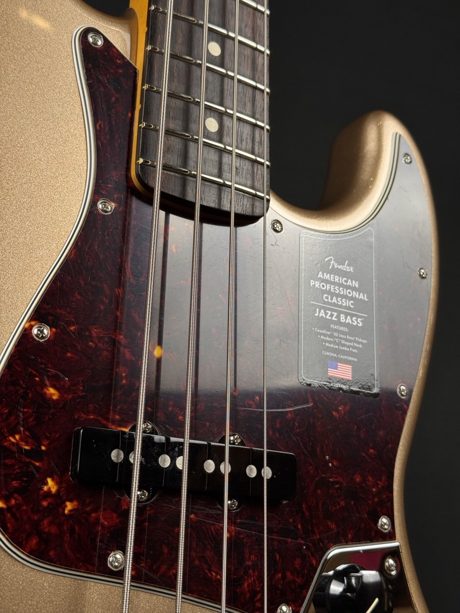 Fender USED Fender American Professional Classic Jazz Bass In Firemist Gold - Basses