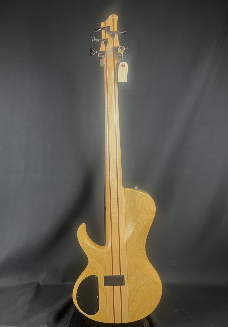 Ibanez USED Ibanez BTB685SC Bass Workshop 5 String Solid Body Bass Natural - Used