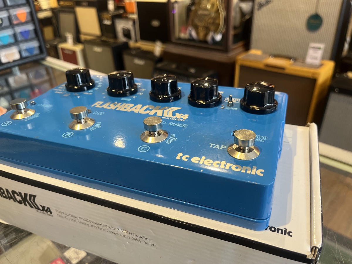 TC Electronic USED T.C. Electronics Flashback 2 x4 Delay Pedal w/Box - Used