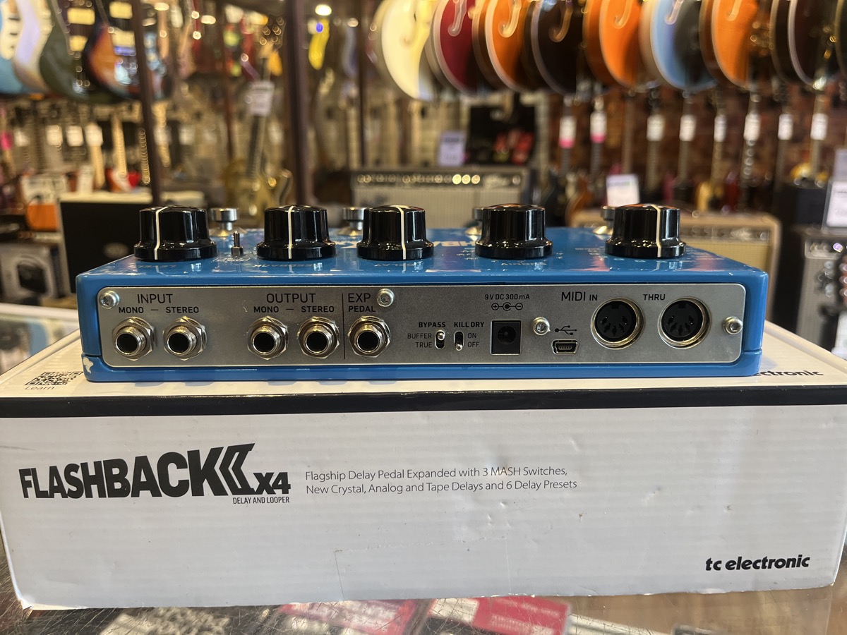 TC Electronic USED T.C. Electronics Flashback 2 x4 Delay Pedal w/Box - Used