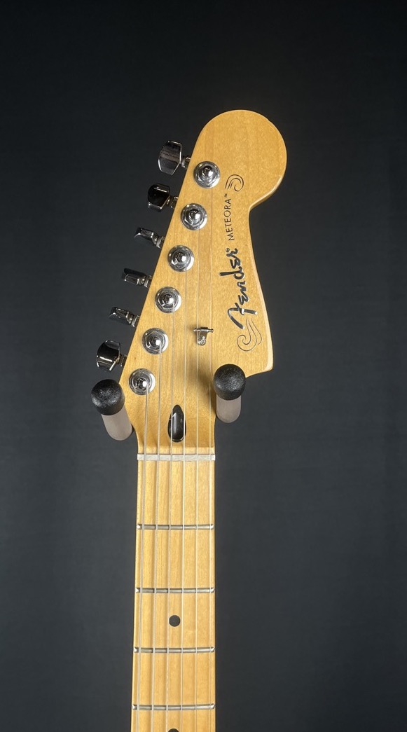 Fender USED Fender 2022 Player Plus Meteora 3 Tone Sunburst w/Bag - Used